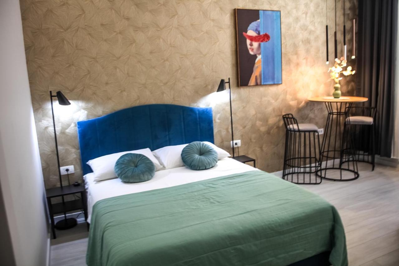 Hedone City Luxury Apartments With Free Parking Пула Екстер'єр фото
