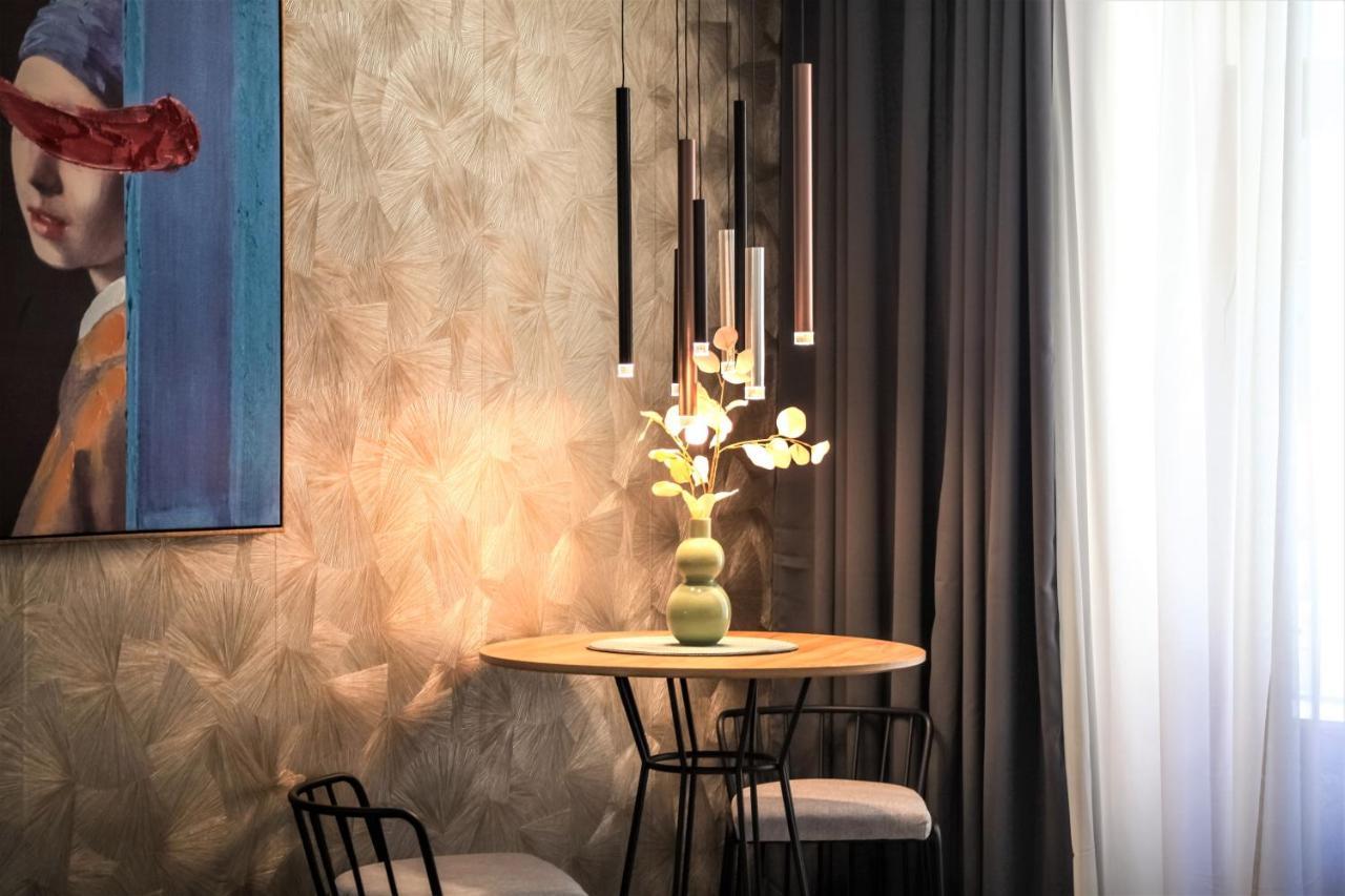 Hedone City Luxury Apartments With Free Parking Пула Екстер'єр фото